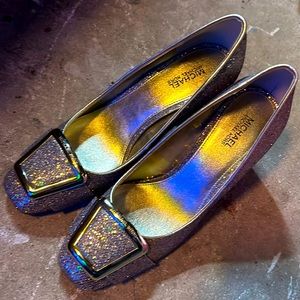 Michael Kors Sparkling Silver Close Toed Heels (Size 6)